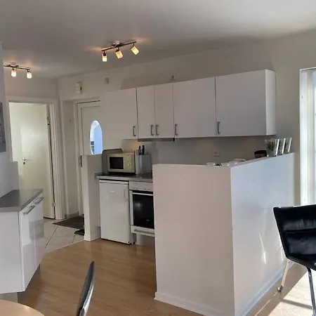 Apartment Taet Pa Strand, Marina Og Bogenses Hyggelige Gagade Bogense